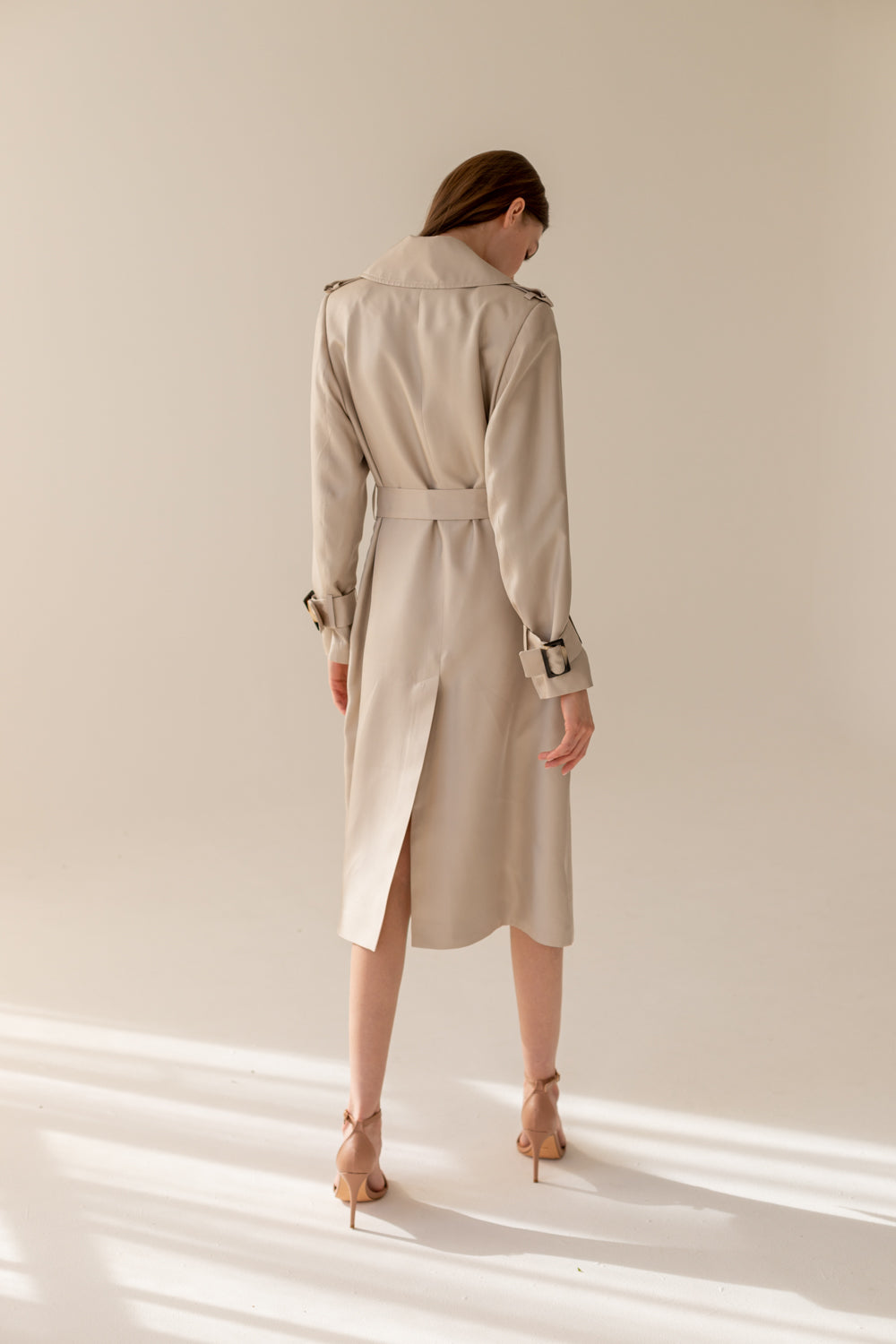 Enteliér Zijden Trenchcoat Lichtbeige