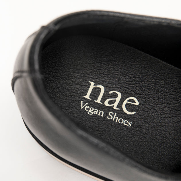 Jake Black Bluchers