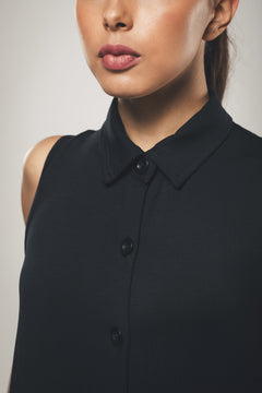 Mouwloze shirtjurk in zwart