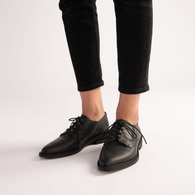 Jade Rubber Sole Shoes Black