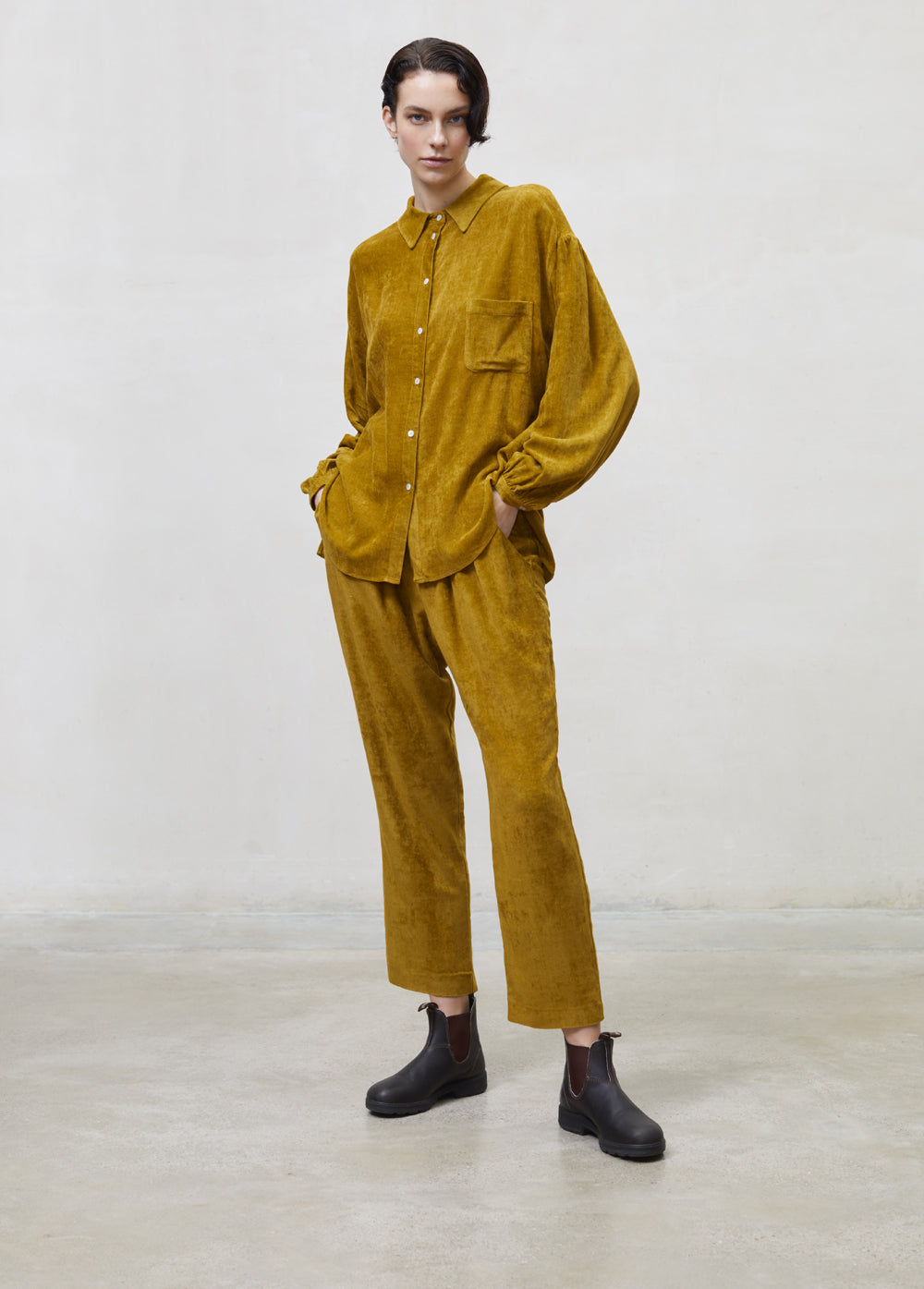 Velour Pant 01