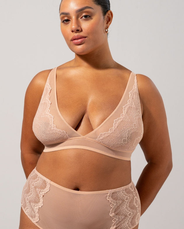 Lace Plunge Bralette Nude