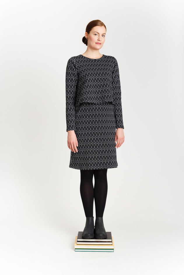 Kaarna Layer Dress Black White