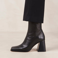 South Leather Ankle Boots Black