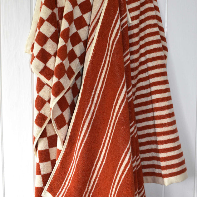 Homehagen Stripe Hand Towel Cinnamon