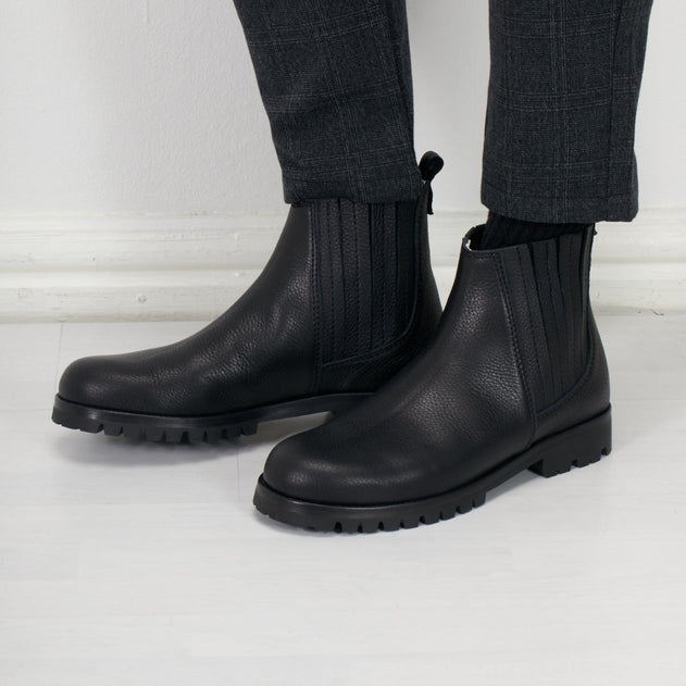 Men's Chelsea Vibram Boot Black