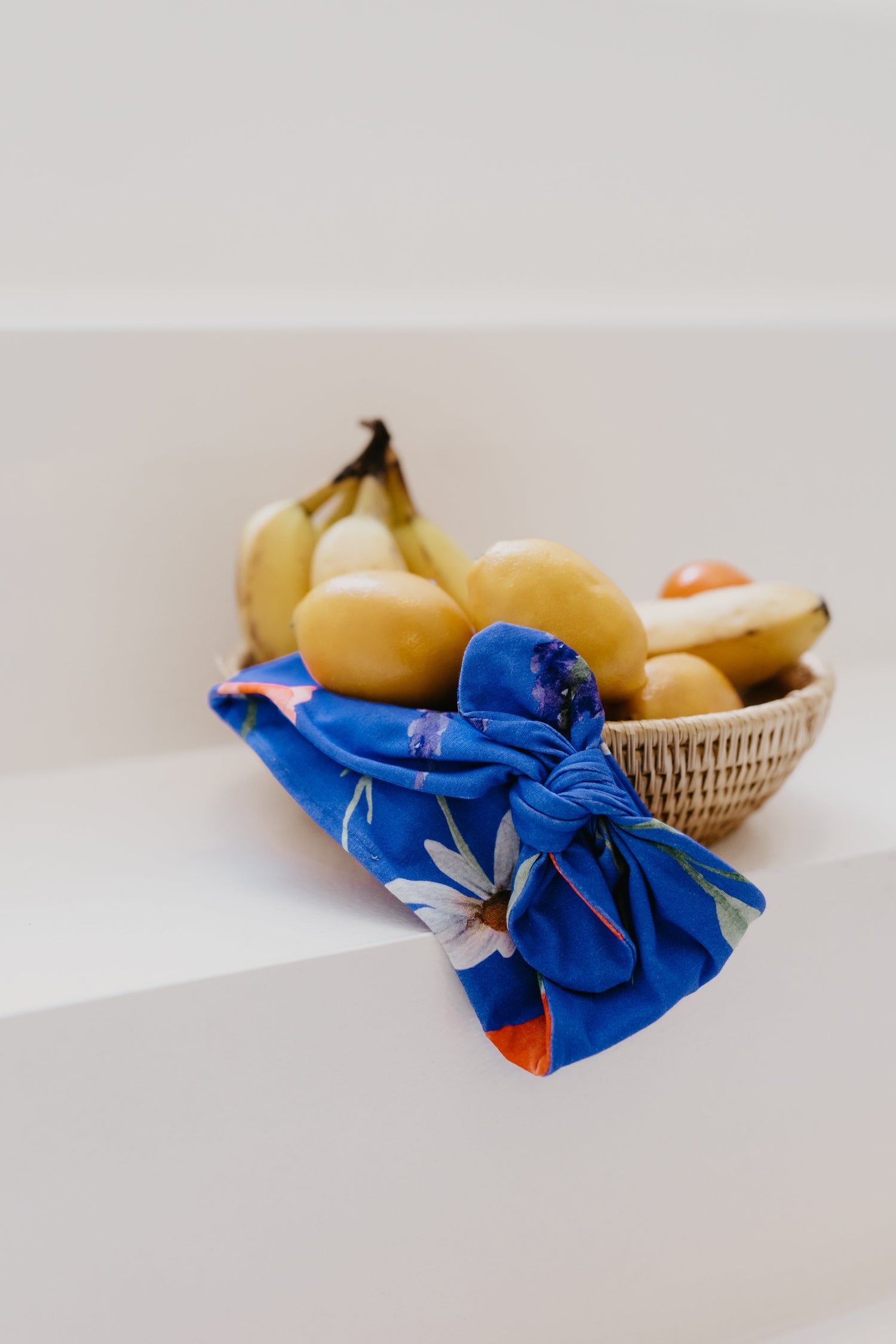 Solmu Sjaal Kukkaniitty Blauw