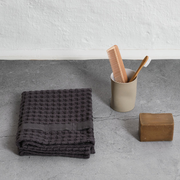 Big Waffle Hand Towel Dark Grey